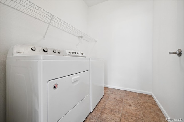 laundry area featuring washer and clothes dryer