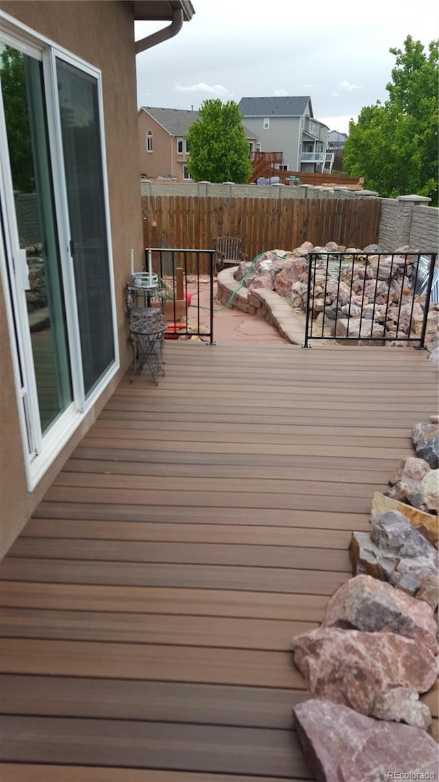 deck with fence