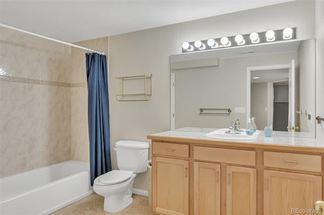 10877 W 55th Ln, Arvada, CO 80002 - bathroom with toilet, vanity, shower / tub combo, and baseboards