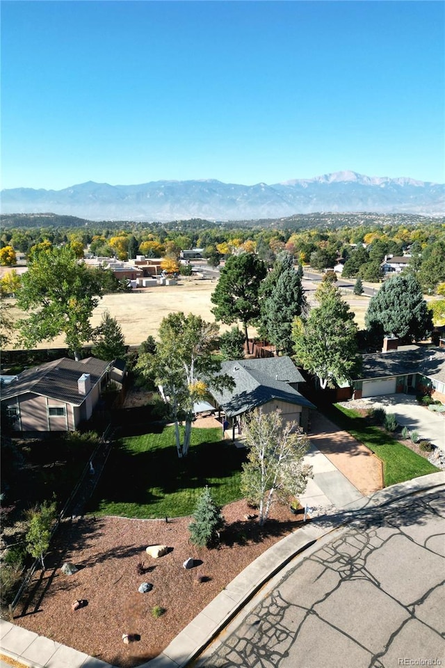 drone / aerial view with a mountain view