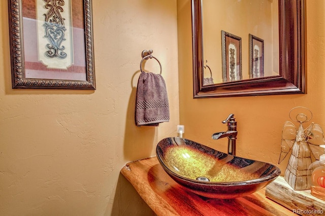 bathroom with sink