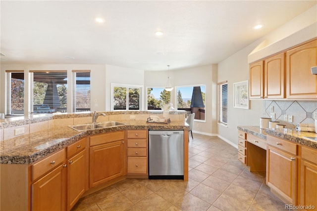 kitchen featuring sink, light tile patterned floors, a kitchen island with sink, backsplash, and stainless steel dishwasher