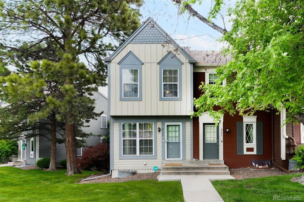 9946 W Cornell Pl, Lakewood, CO 80227 - photo 1