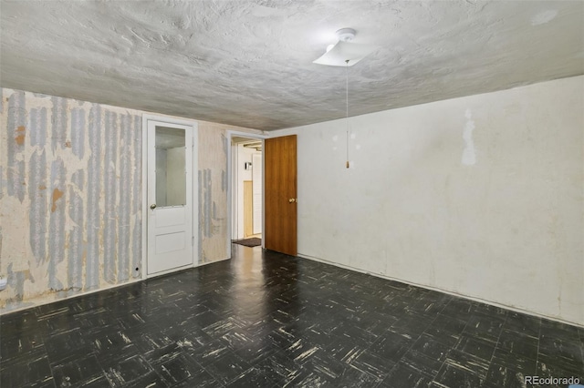 305 W Brookside St, Colorado Springs, CO 80905 - view of empty room