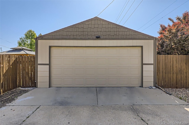 2901 N Glencoe St, Denver, CO 80207 - view of detached garage