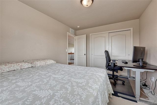 9952 Pinedale Dr, Colorado Springs, CO 80920 - bedroom featuring an office area and a closet