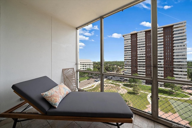 view of sunroom / solarium