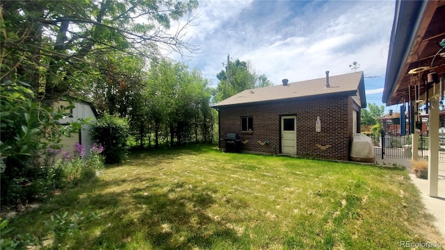 view of yard featuring fence