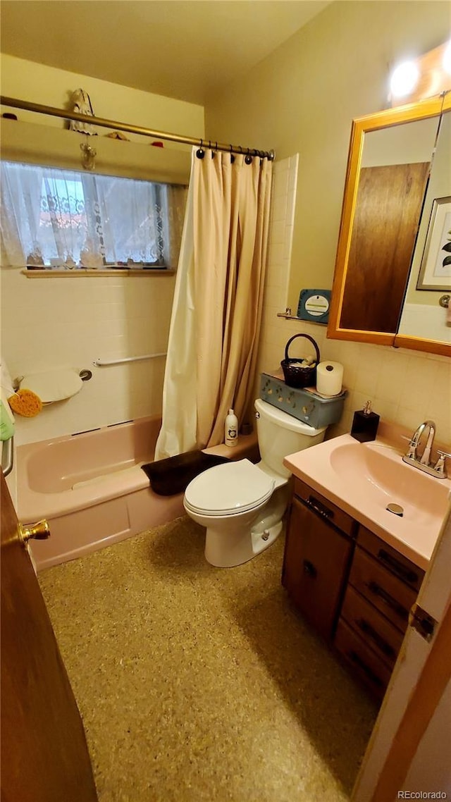 bathroom with decorative backsplash, shower / tub combo, toilet, and vanity