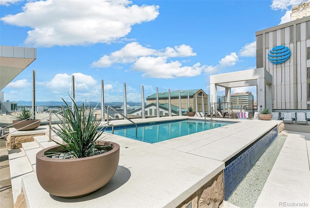 891 14th St Unit 1408, Denver, CO 80202 - view of community pool