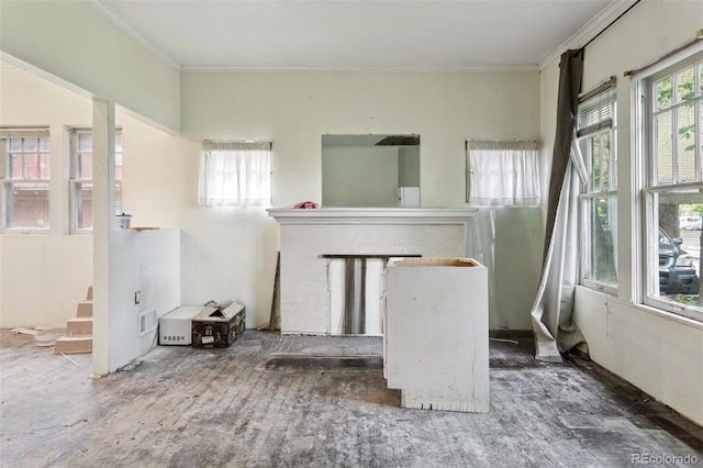 1900 S University Blvd, Denver, CO 80210 - unfurnished living room with ornamental molding