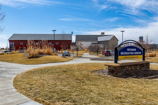 view of home's community featuring a yard