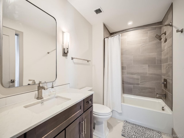 75 W 4th St Unit 205W, Silverthorne, CO 80498 - bathroom with vanity, shower / tub combo with curtain, and recessed lighting