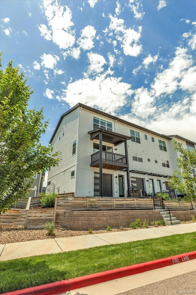 2108 Alcott Way, Broomfield, CO 80023 - view of property featuring a fenced front yard