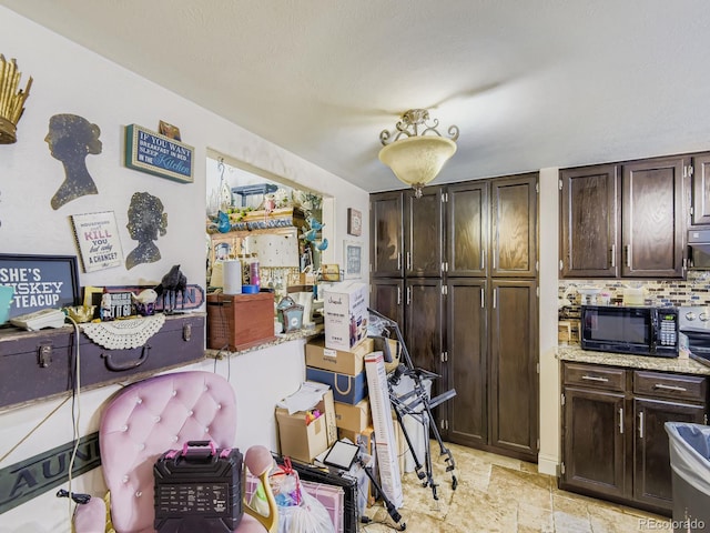 7679 S Monaco Cir, Centennial, CO 80112 - photo 5