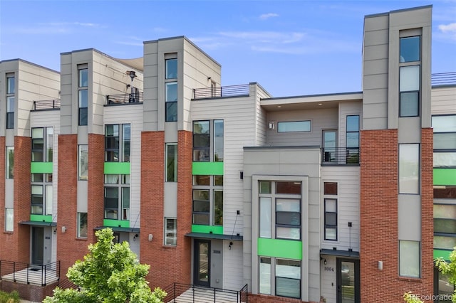 3008 Blake St, Denver, CO 80205 - view of apartment building / complex