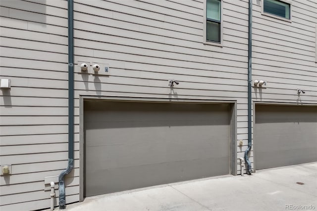 3008 Blake St, Denver, CO 80205 - view of garage