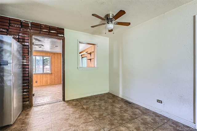 2640 Oneida St, Denver, CO 80207 - photo 9