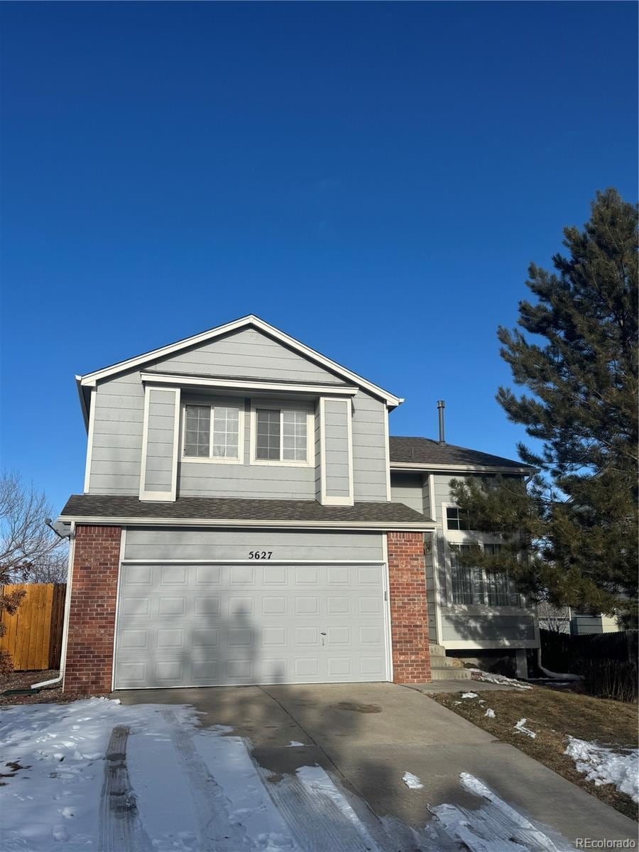 view of front property with a garage