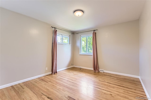 925 Wolff St, Denver, CO 80204 - unfurnished room with light wood finished floors