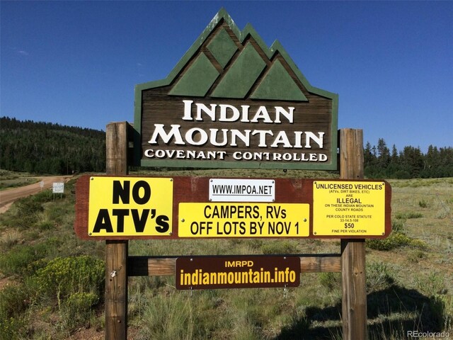 305 Travois Ct, Como, CO 80432 - exterior view of a heavily wooded area