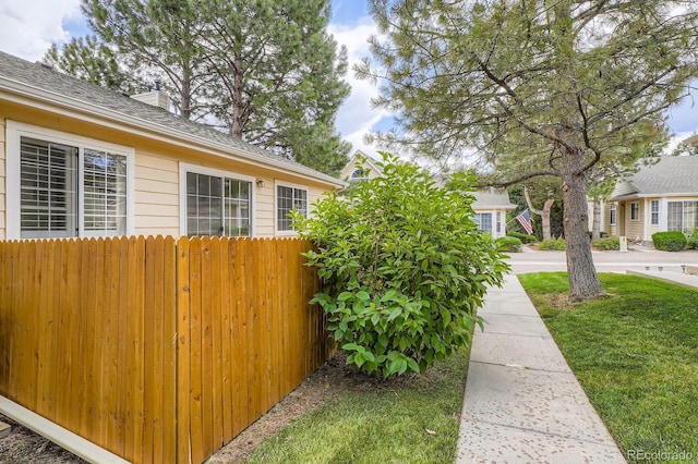 8346 S Upham Way, Littleton, CO 80128 - view of yard