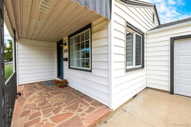 6390 W 45th Ave, Wheat Ridge, CO 80033 - view of covered porch