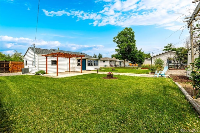 6390 W 45th Ave, Wheat Ridge, CO 80033 - view of yard with a pergola, a patio area, and a gate