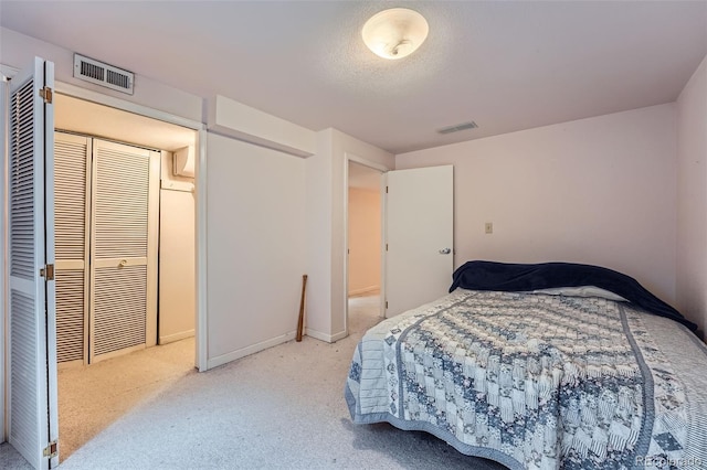 5362 S Danube Ct, Centennial, CO 80015 - bedroom featuring light colored carpet