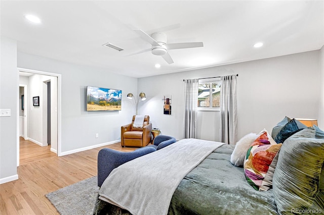 12256 W 34th Pl, Wheat Ridge, CO 80033 - bedroom featuring light wood-style floors, baseboards, recessed lighting, and a ceiling fan