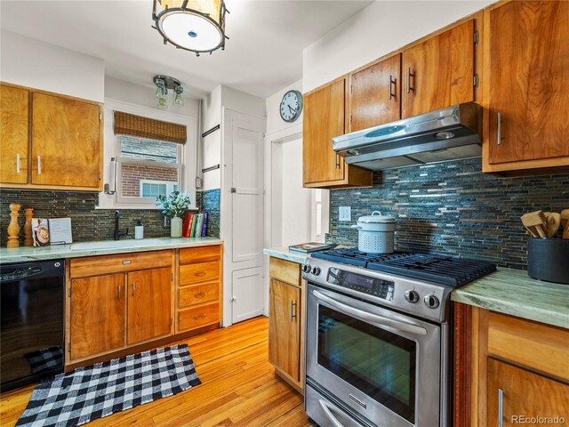 1528 Holly St, Denver, CO 80220 - photo 19