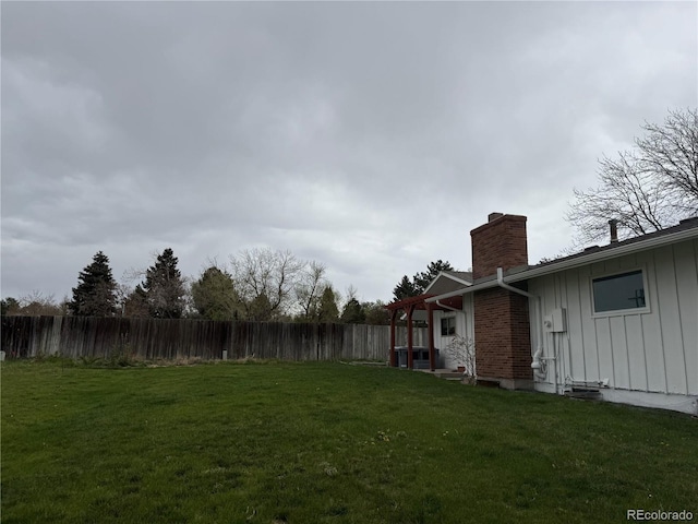 8895 E Radcliff Ave E, Denver, CO 80237 - view of yard