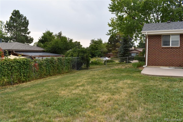 1029 W 102nd Pl, Northglenn, CO 80260 - view of yard featuring a patio