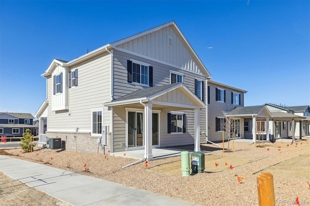 view of front of property featuring central AC