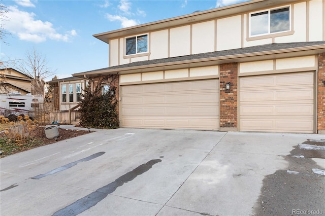 view of front of property featuring a garage