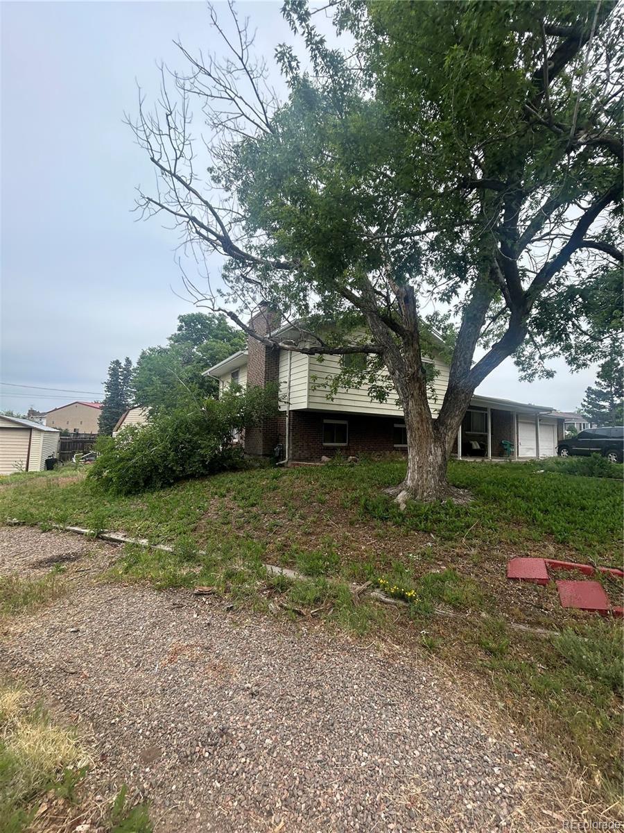 2281 Fairplay St, Aurora, CO 80011 - photo 2