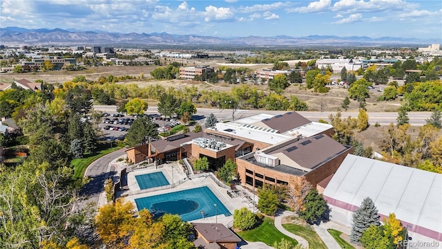 bird's eye view featuring a mountain view