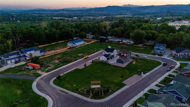 view of aerial view at dusk