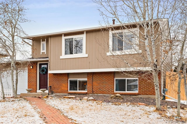 view of front of house featuring a garage