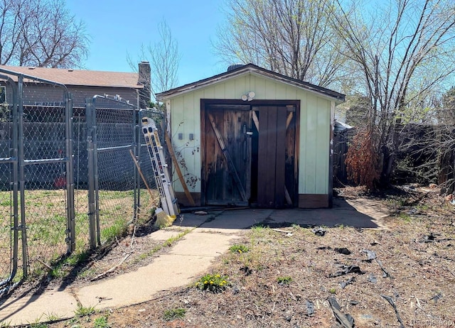 3190 S Joplin Ct, Aurora, CO 80013 - view of shed with fence