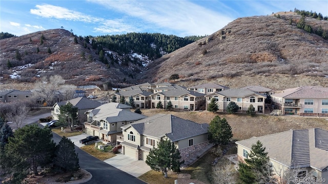 bird's eye view featuring a mountain view