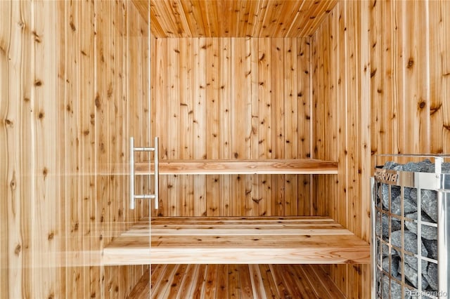 view of sauna / steam room