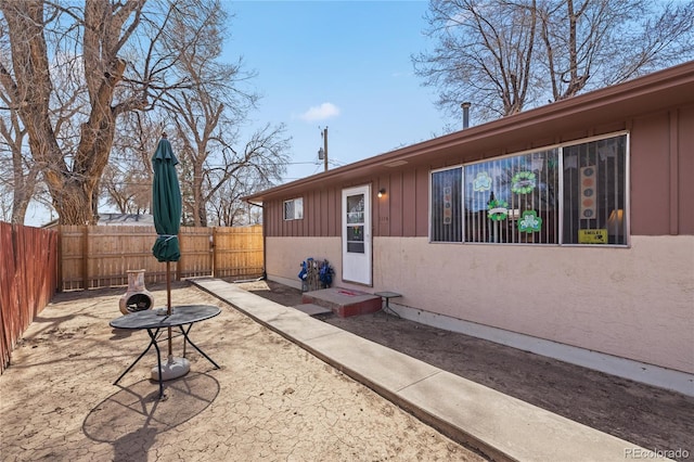 1112 W Mesa Ave Unit 1114, Pueblo, CO 81004 - fenced backyard with a patio area