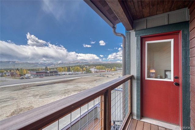 balcony featuring a mountain view