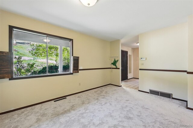 1037 Wagonwheel Gap Rd, Boulder, CO 80302 - spare room featuring light carpet and baseboards