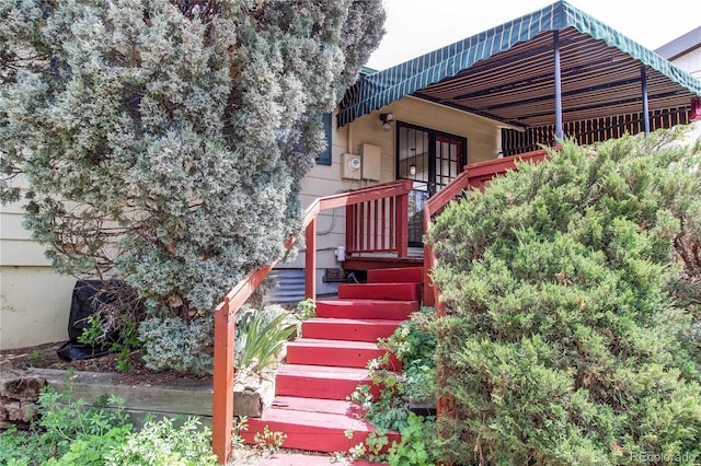 1275 Niagara St, Denver, CO 80220 - doorway to property