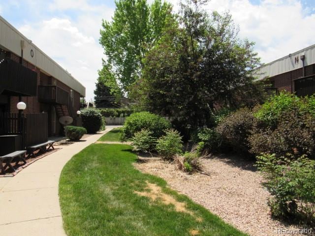 3663 S Sheridan Blvd Unit O15, Denver, CO 80235 - view of yard