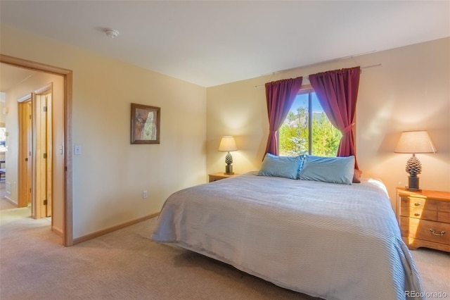 view of carpeted bedroom