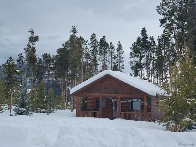 view of front of home featuring covered porch