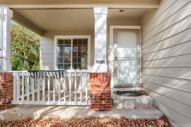 view of property entrance